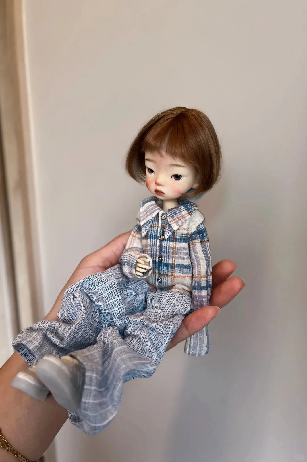 Shenmingshaonv Resin Toy Gift Free Shipping