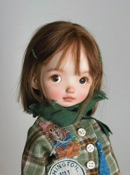Female Doll Special Body Blue Bean Resin Toy